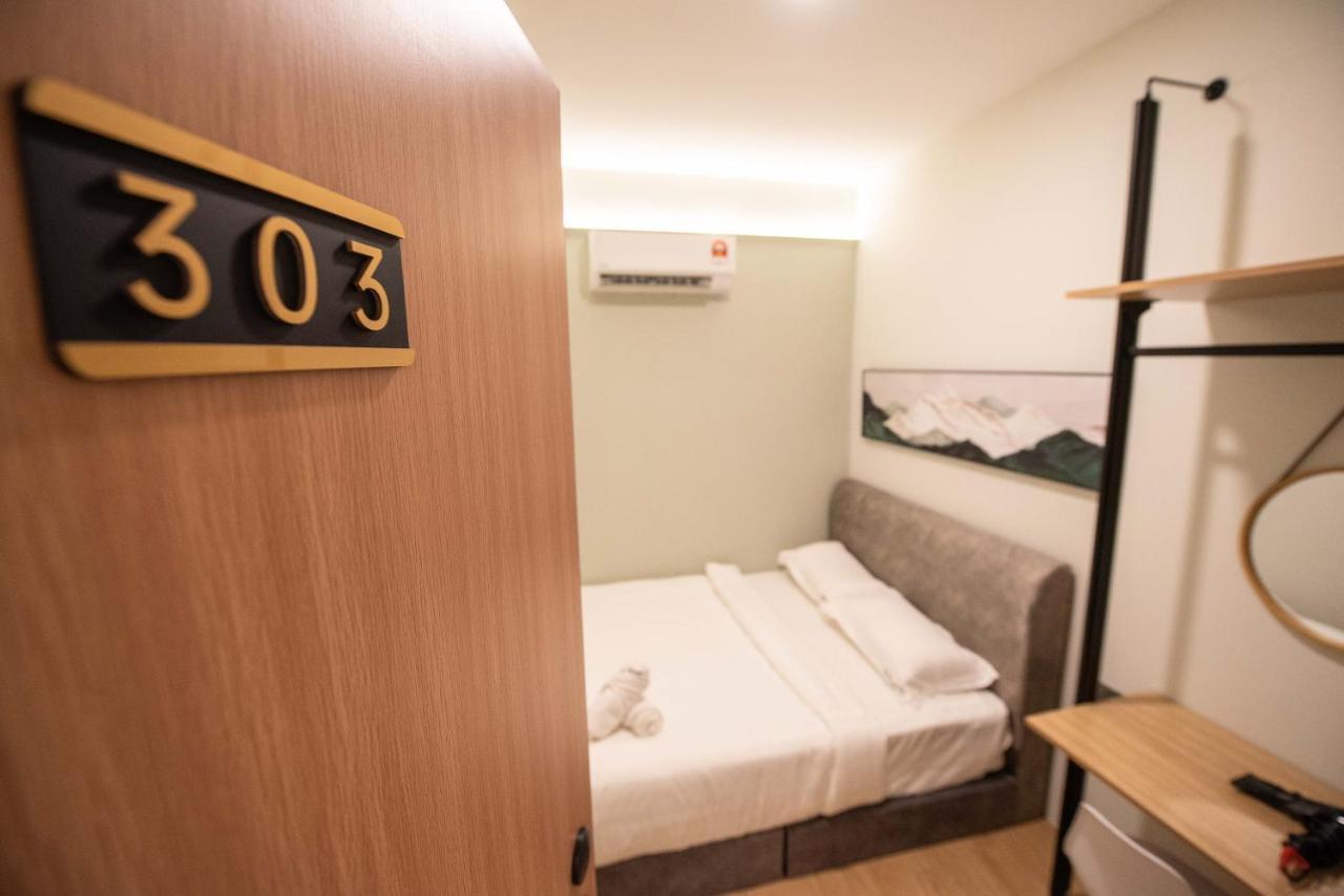 Apartamento Deluma-Lebuh Acheh George Town Exterior foto