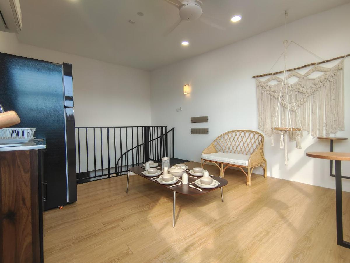 Apartamento Deluma-Lebuh Acheh George Town Exterior foto