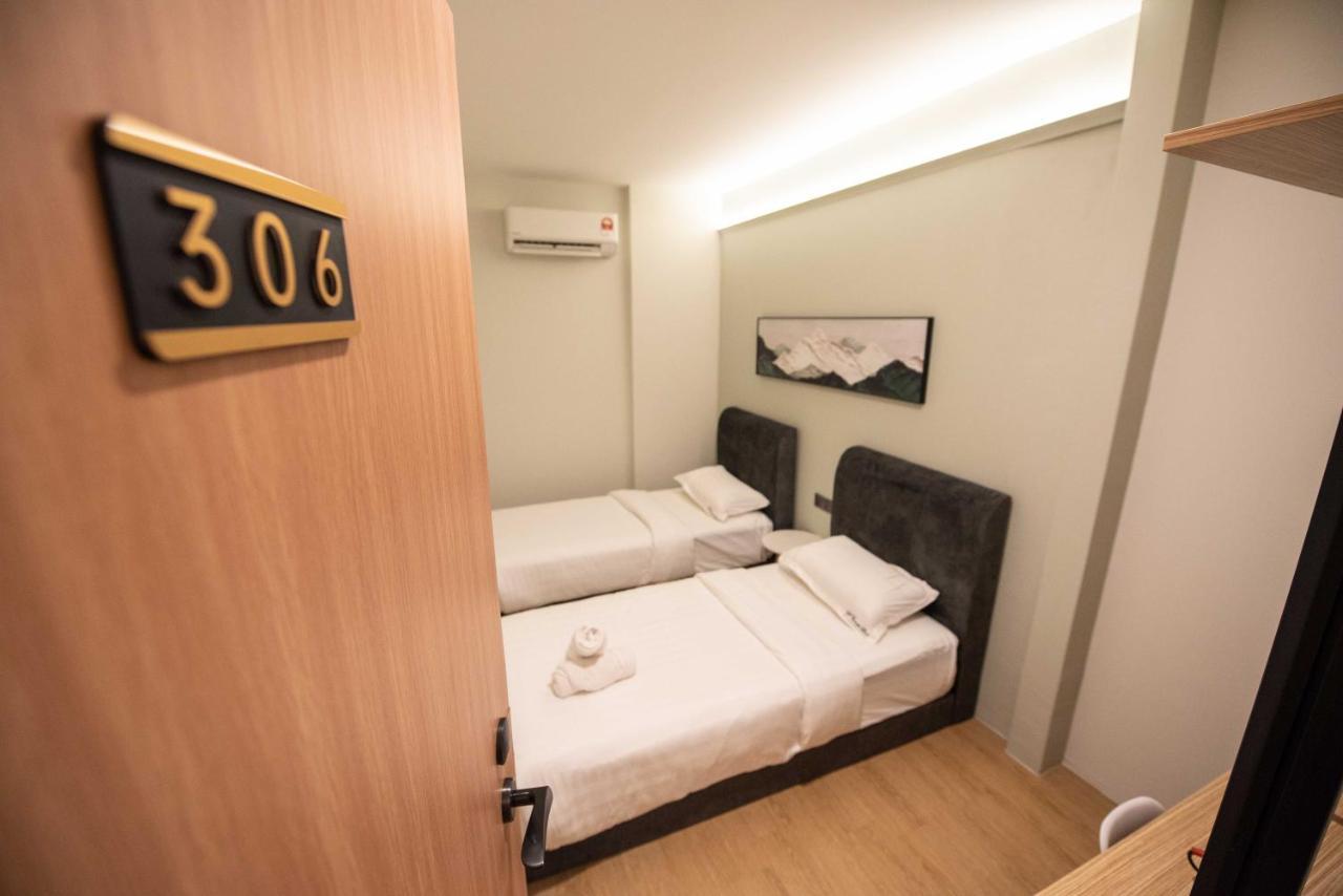 Apartamento Deluma-Lebuh Acheh George Town Exterior foto